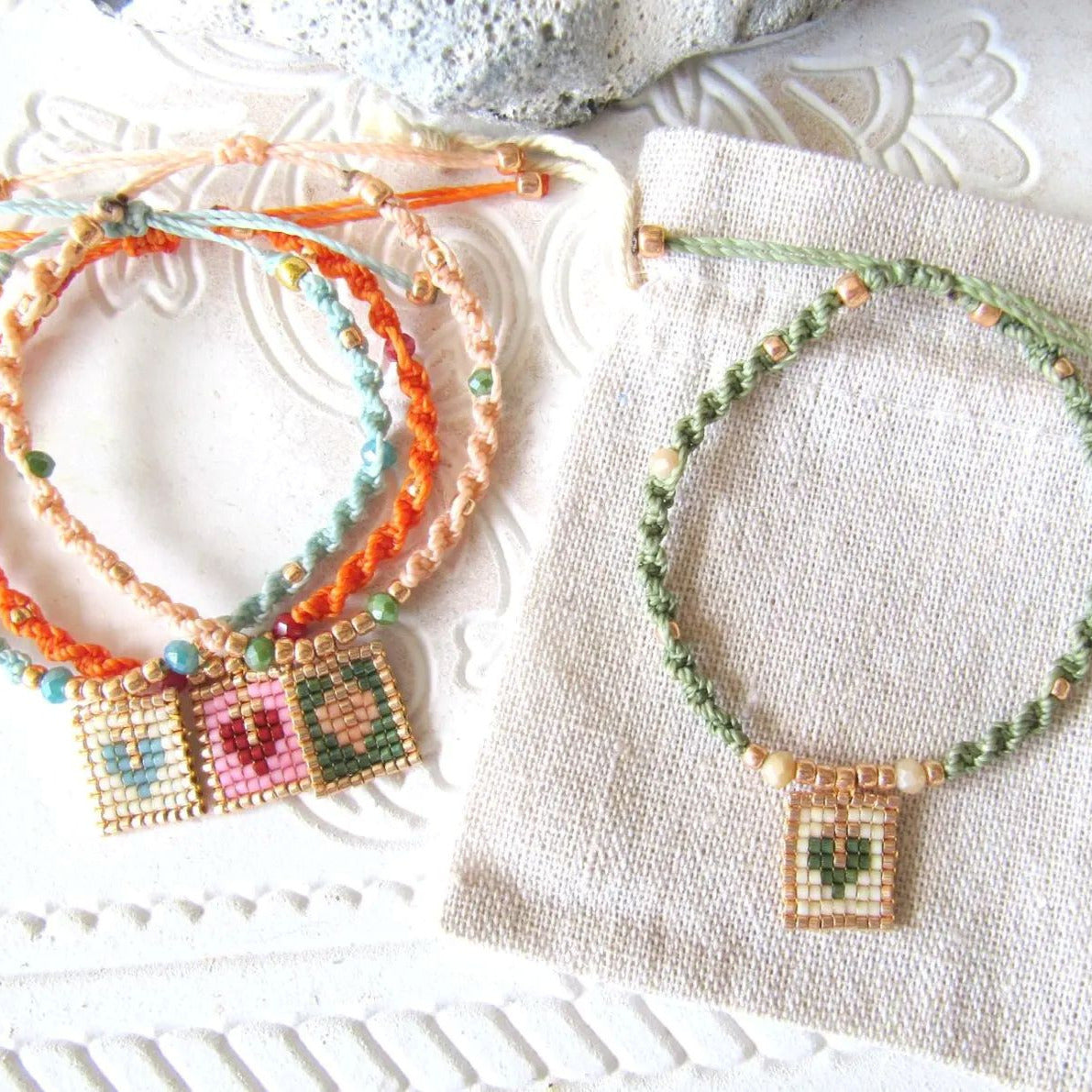 Miyuki Bracelet – Heart Amulet